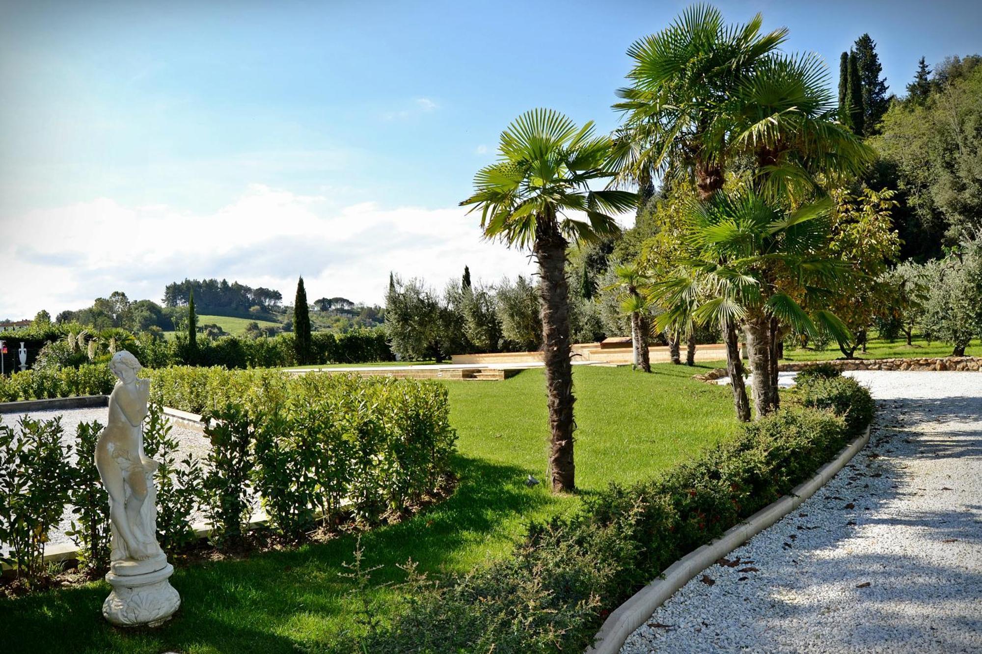 Cevoli Country Resort Lari المظهر الخارجي الصورة